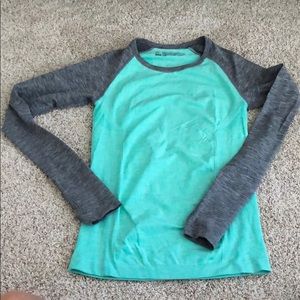 VSX Sport long sleeve size small